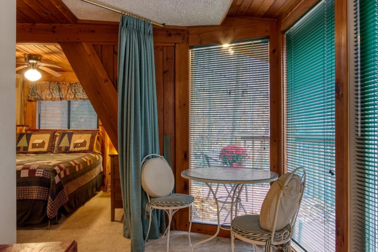 Mountain Springs Chalet 개틀린버그 외부 사진