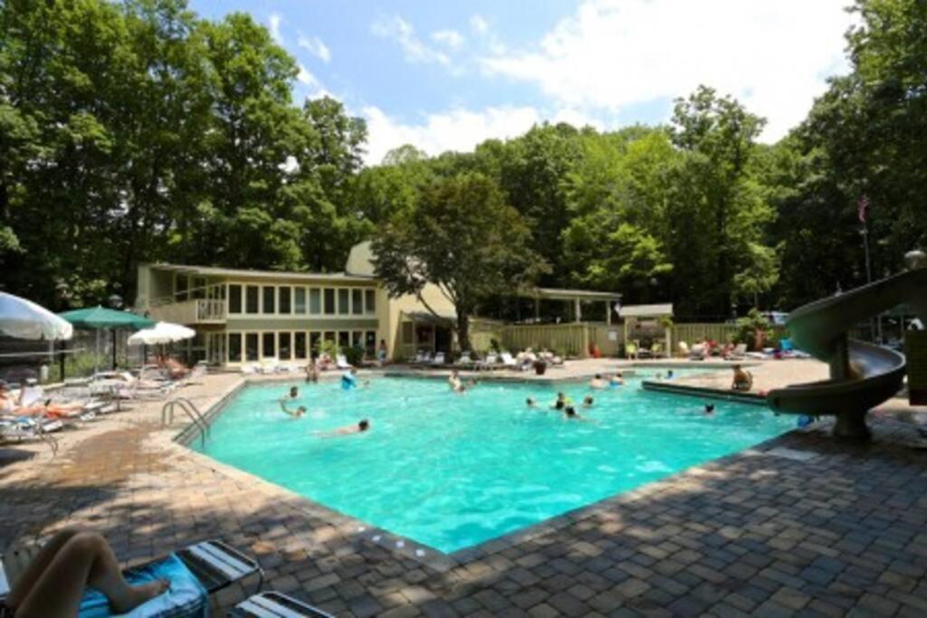 Mountain Springs Chalet 개틀린버그 외부 사진